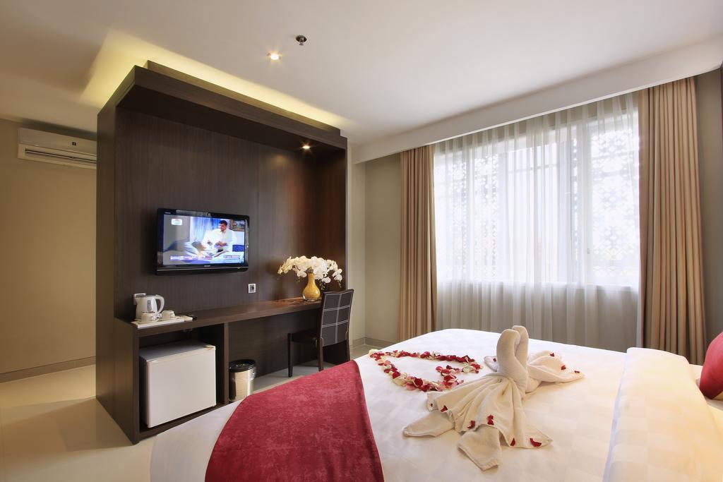 Ohana Kuta Hotel 4*